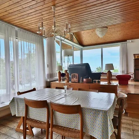 Maison Familiale à Avec Vue Sur Le * Montreux