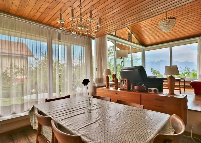 Maison Familiale A Avec Vue Sur Le