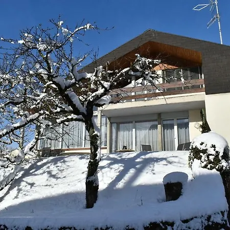 Holiday home Maison Familiale A Avec Vue Sur Le *